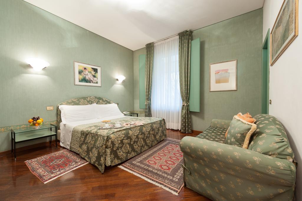 Hotel Villa Giulia Tortona Pokoj fotografie